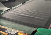 Smartphones of the future may have inflatable keyboards on OLED displays